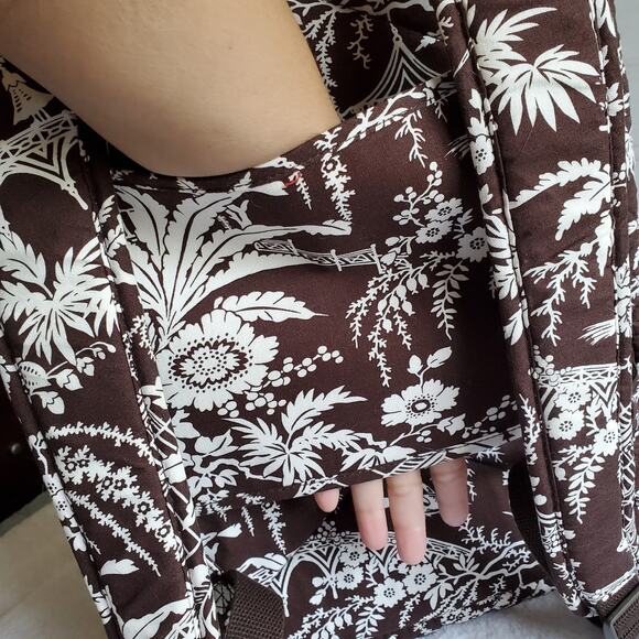 Vera Bradley Backpack in Imperial Toile Retired Pattern - Picture 8 of 9